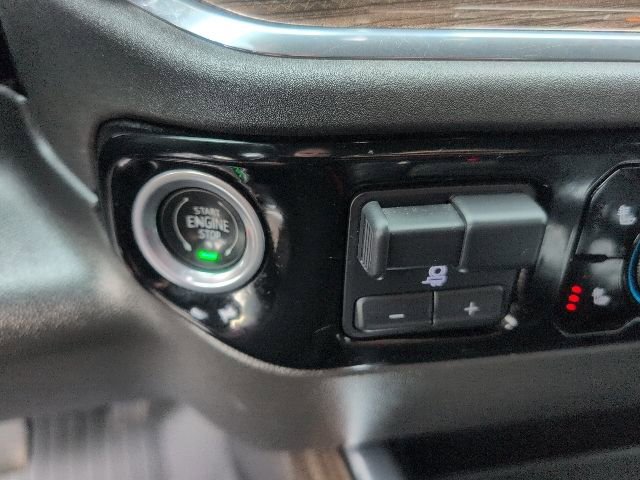 Certified 2022 Chevrolet Silverado 1500 LT Trail Boss AWD/4WD image 31