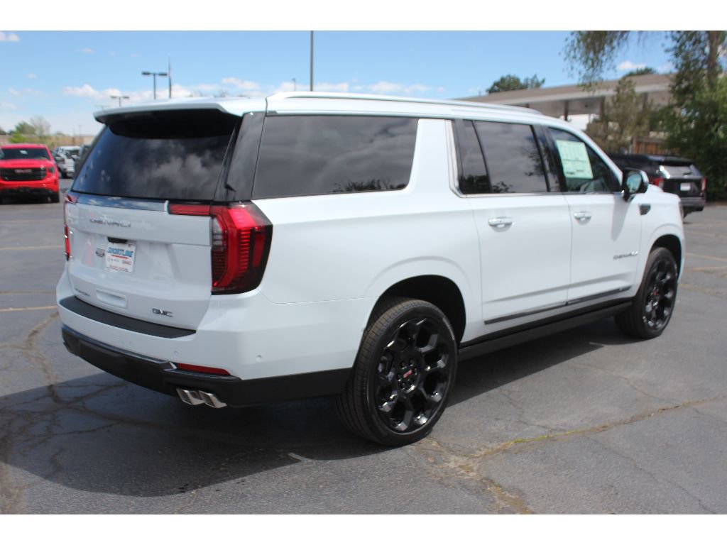 New 2026 GMC Yukon XL Denali Ultimate AWD/4WD image 17