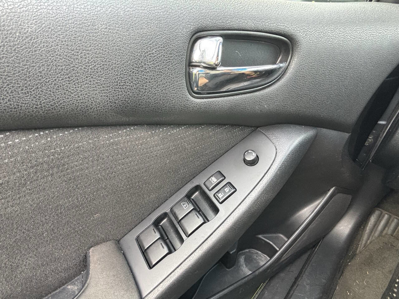 Used 2010 Nissan Altima 2.5 S image 19