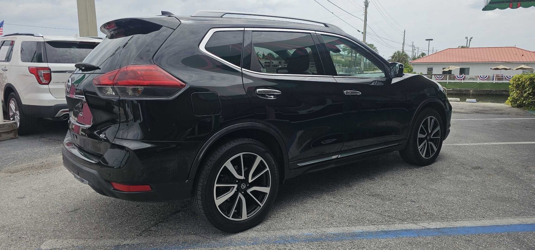 Used 2020 Nissan Rogue SL FWD image 21