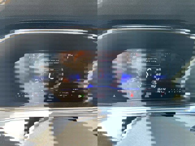 New 2025 Volkswagen Taos SE image 30