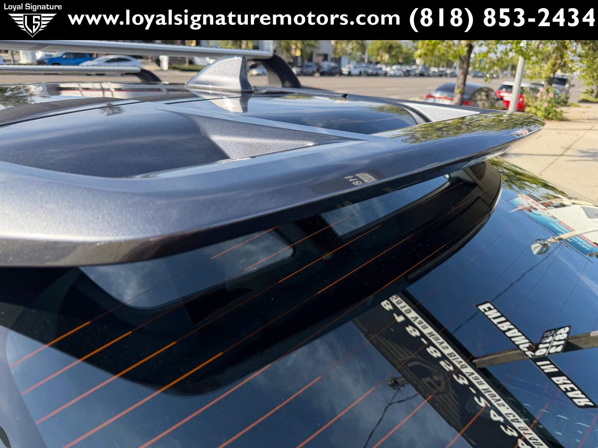 Used 2018 Toyota C-HR XLE image 10