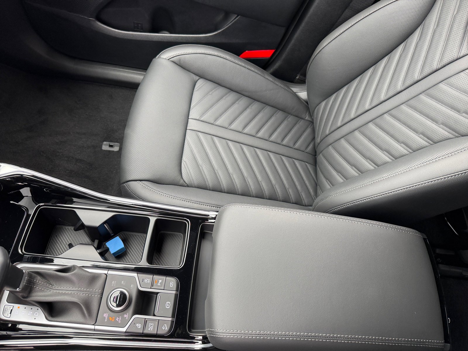 New 2026 Kia Sorento SX Prestige image 14