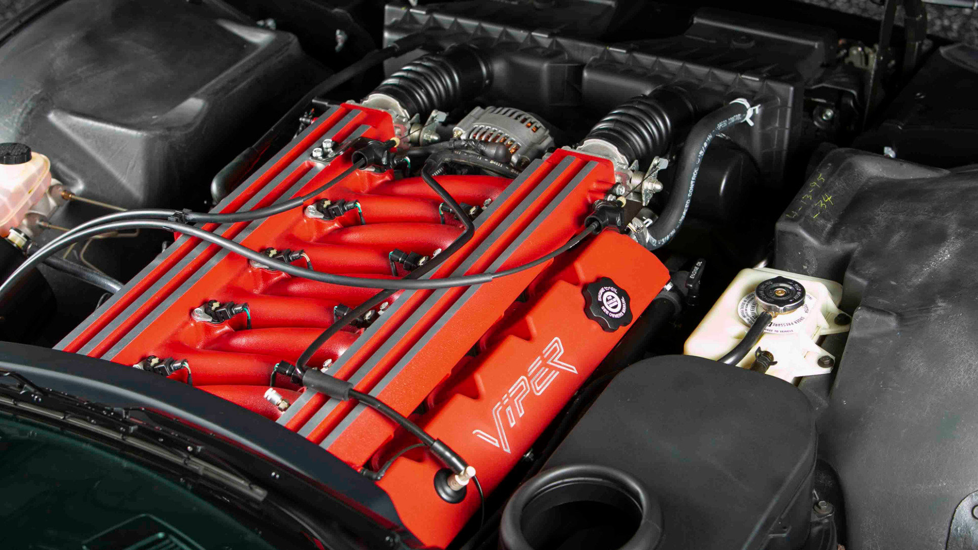 Used 1995 Dodge Viper RT/10 image 32