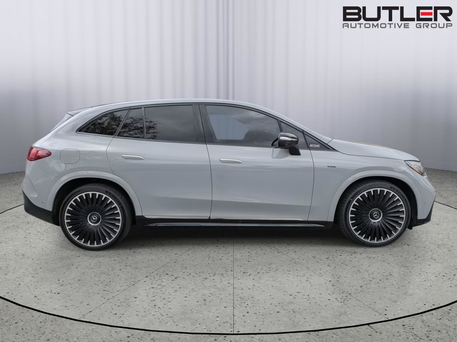 Used 2024 Mercedes-Benz EQE AMG 4MATIC SUV image 9