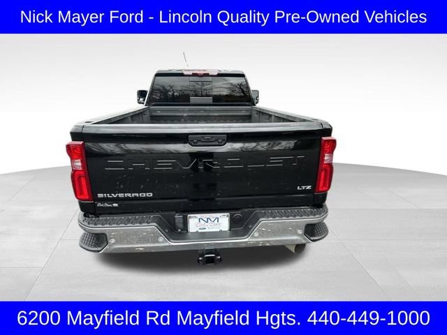 Used 2024 Chevrolet Silverado 3500 LTZ w/ LTZ Convenience Package image 6