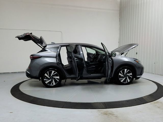 Used 2023 Nissan Murano SL w/ SL Moonroof Package image 16
