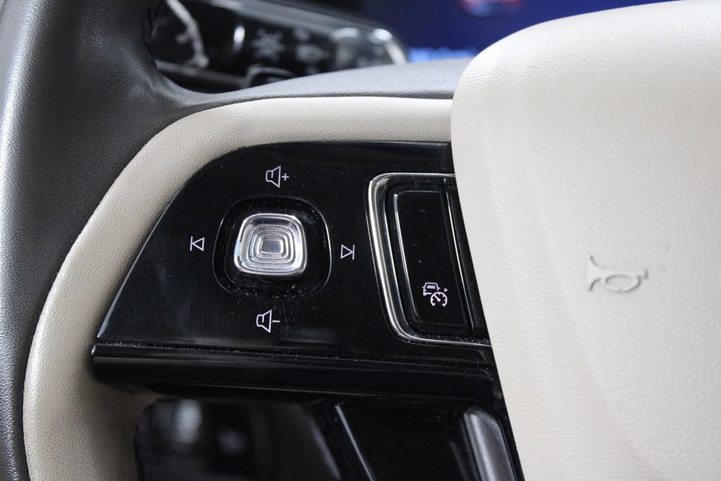 Used 2023 Lincoln Corsair FWD image 37