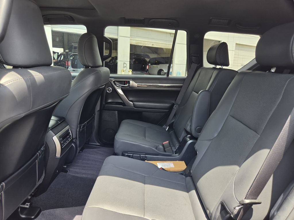 Used 2023 Lexus GX 460 Premium AWD/4WD image 29