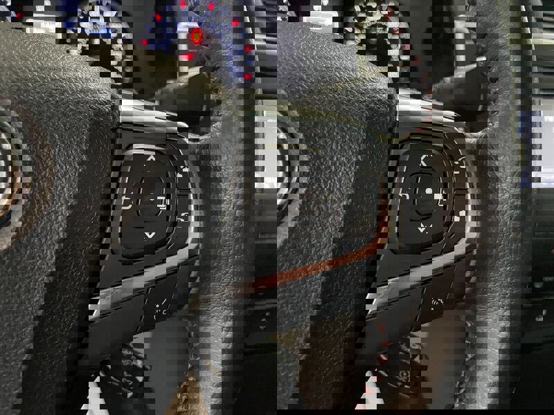 Used 2016 Toyota Camry SE FWD image 12