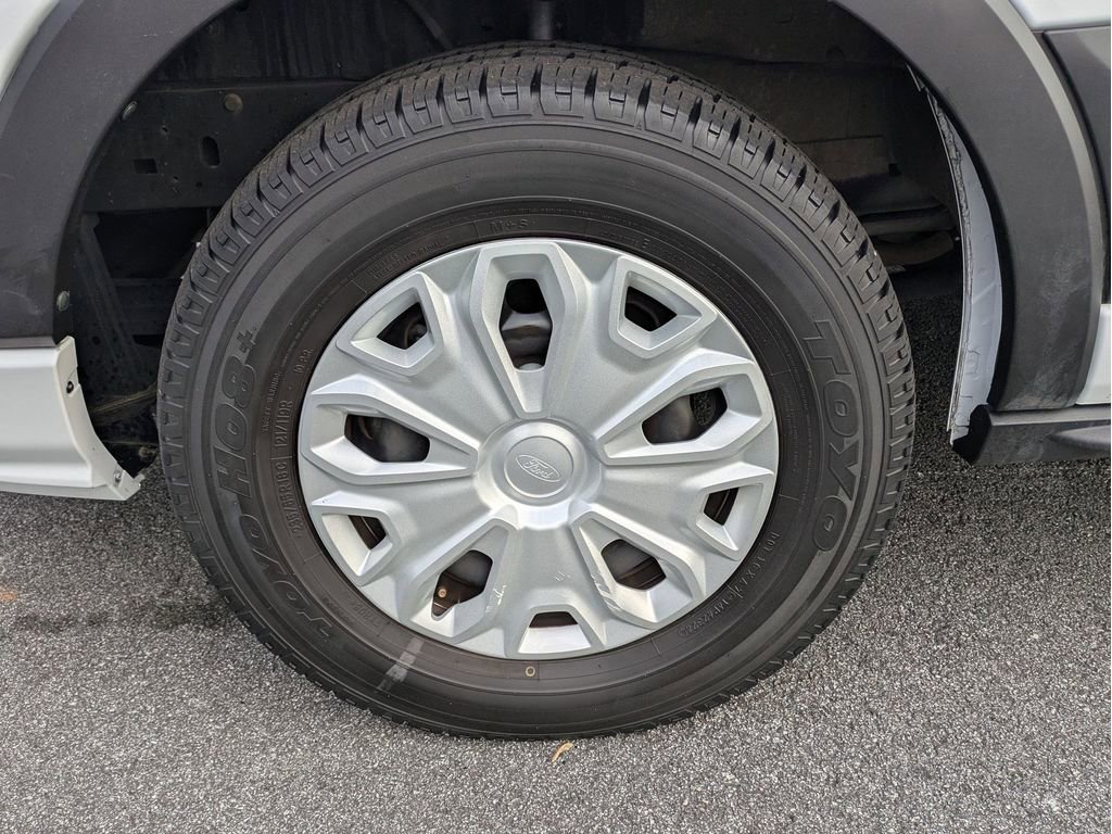 Certified 2023 Ford Transit 350 XLT image 28