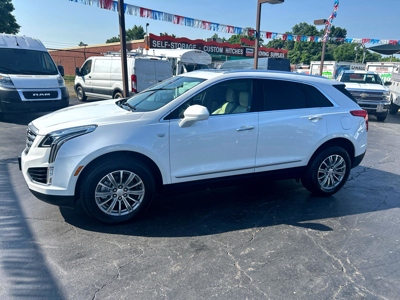 Used 2017 Cadillac XT5 Luxury image 8