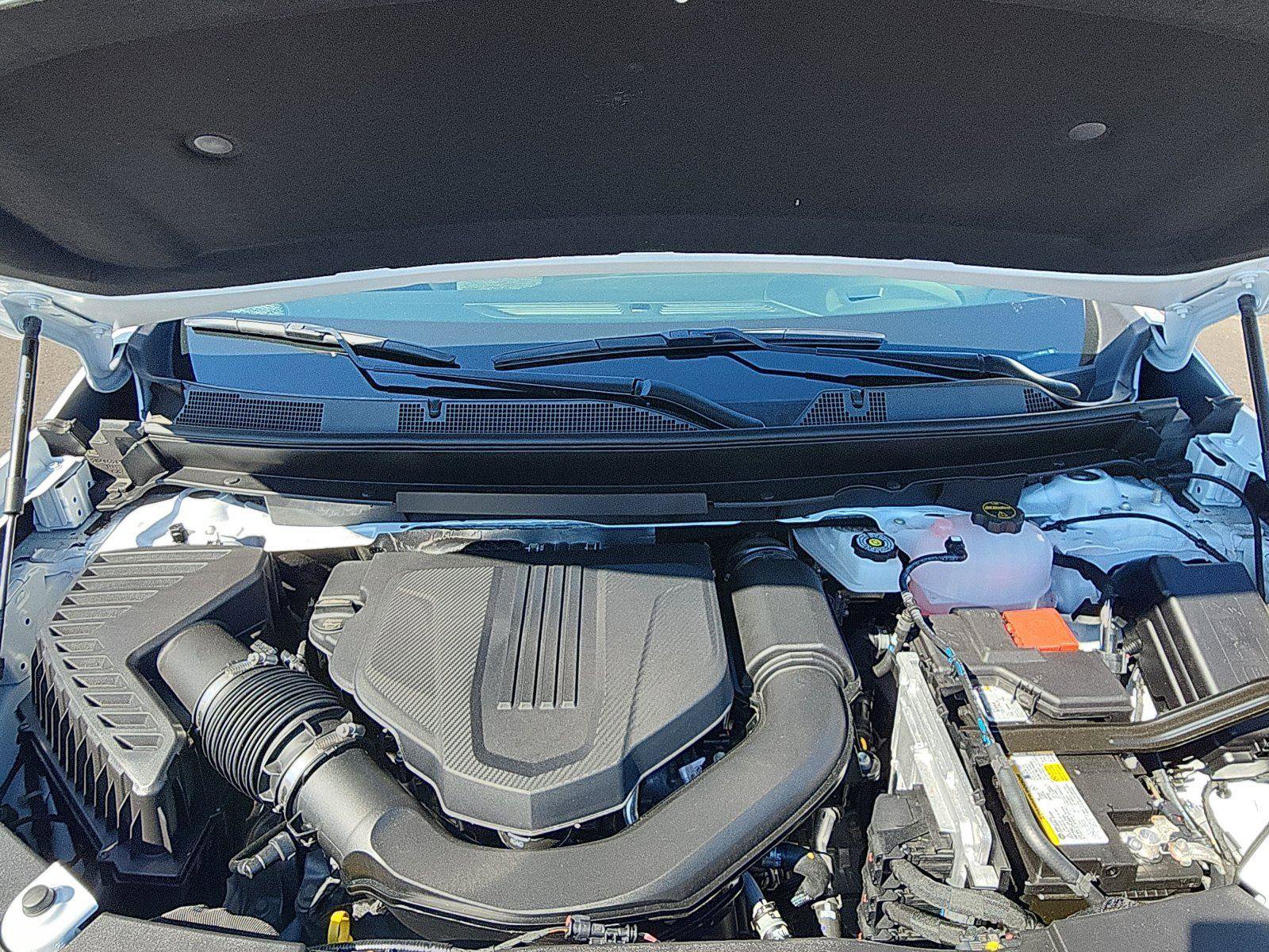 New 2026 Chevrolet Traverse LT w/ LPO, Floor Liner Package FWD image 11
