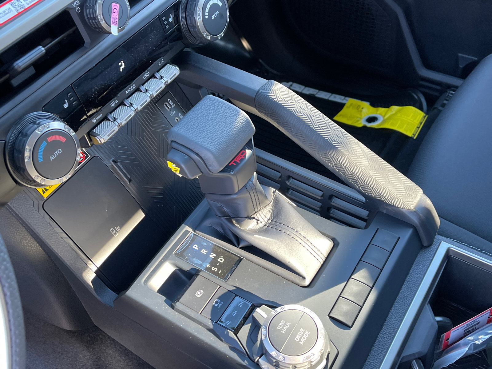 New 2026 Toyota Tacoma TRD Sport w/ TRD Sport Upgrade Package image 18