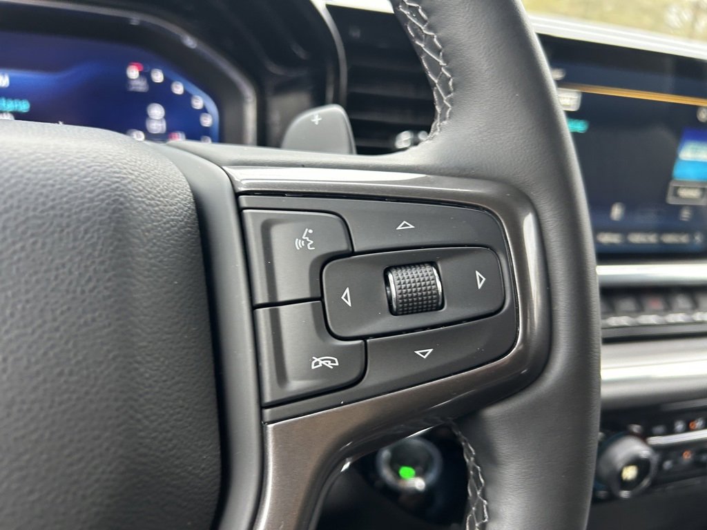 Used 2024 Chevrolet Silverado 1500 High Country image 30