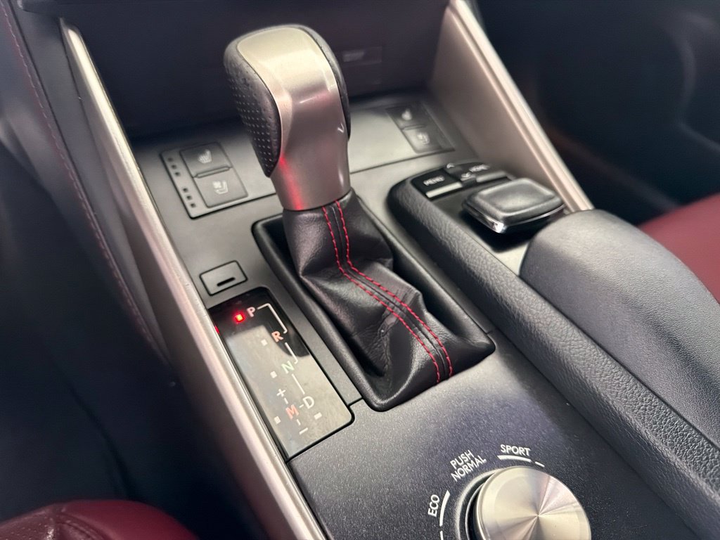 Used 2016 Lexus IS 200t w/ F Sport Package RWD image 9