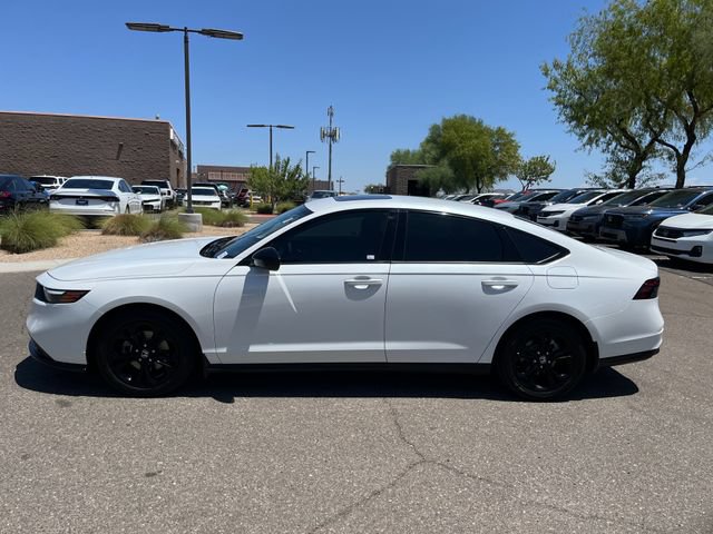 Certified 2025 Honda Accord SE image 9