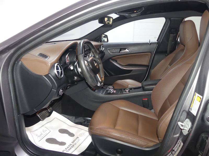 Used 2015 Mercedes-Benz GLA 45 AMG 4MATIC image 21