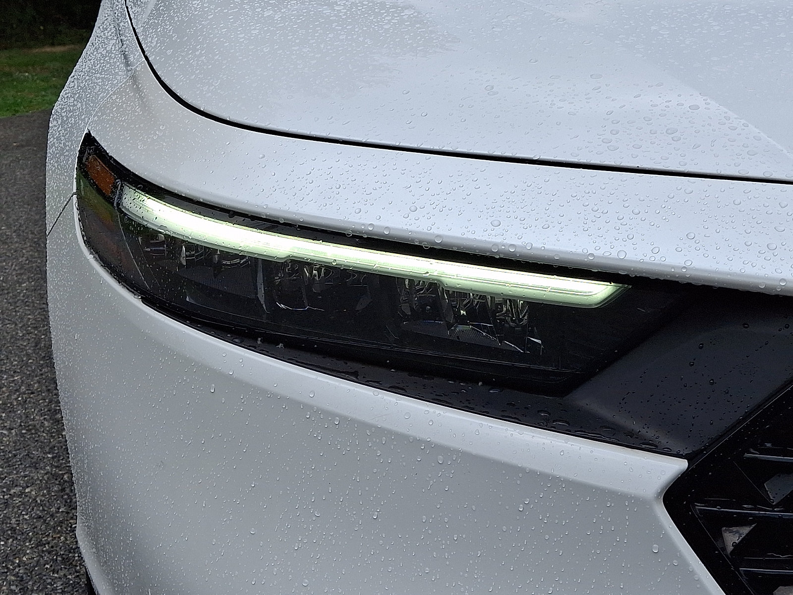 Used 2023 Honda Accord EX image 9