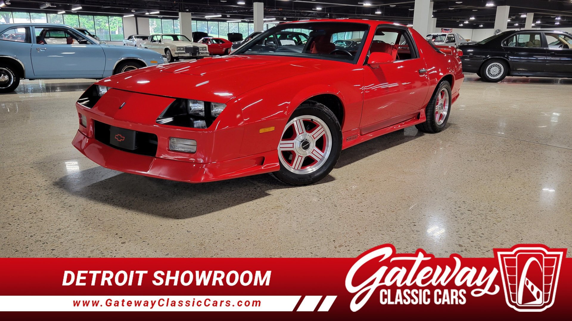 Used 1991 Chevrolet Camaro Z28 RWD image 1