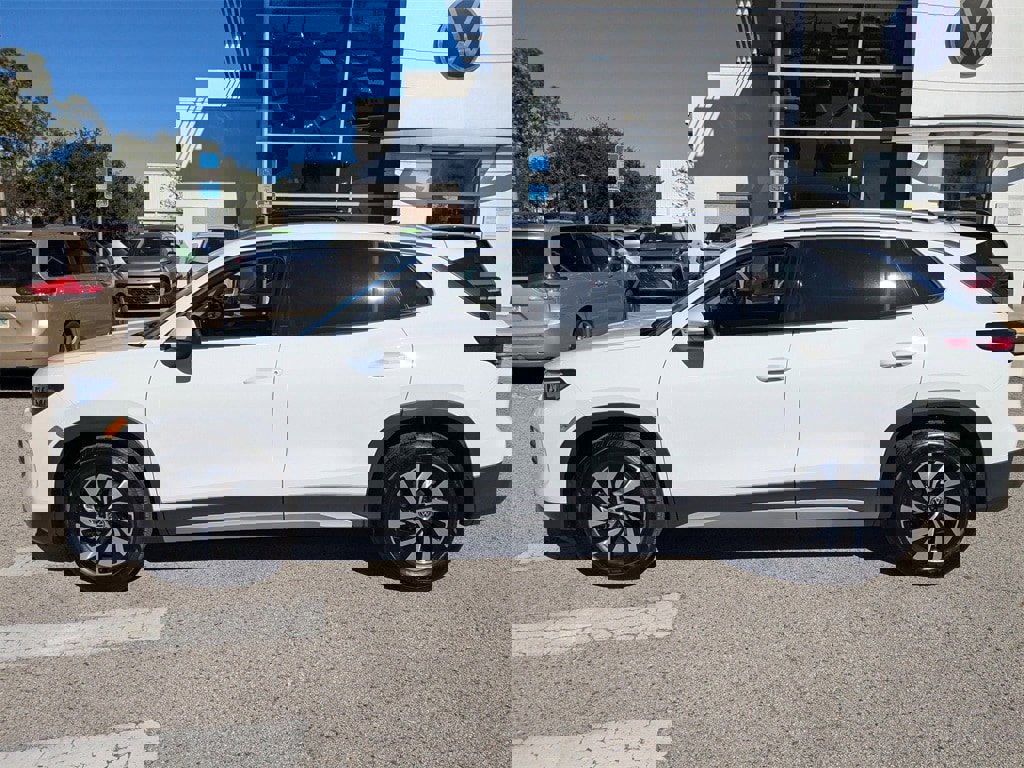 New 2026 Volkswagen Tiguan S image 2