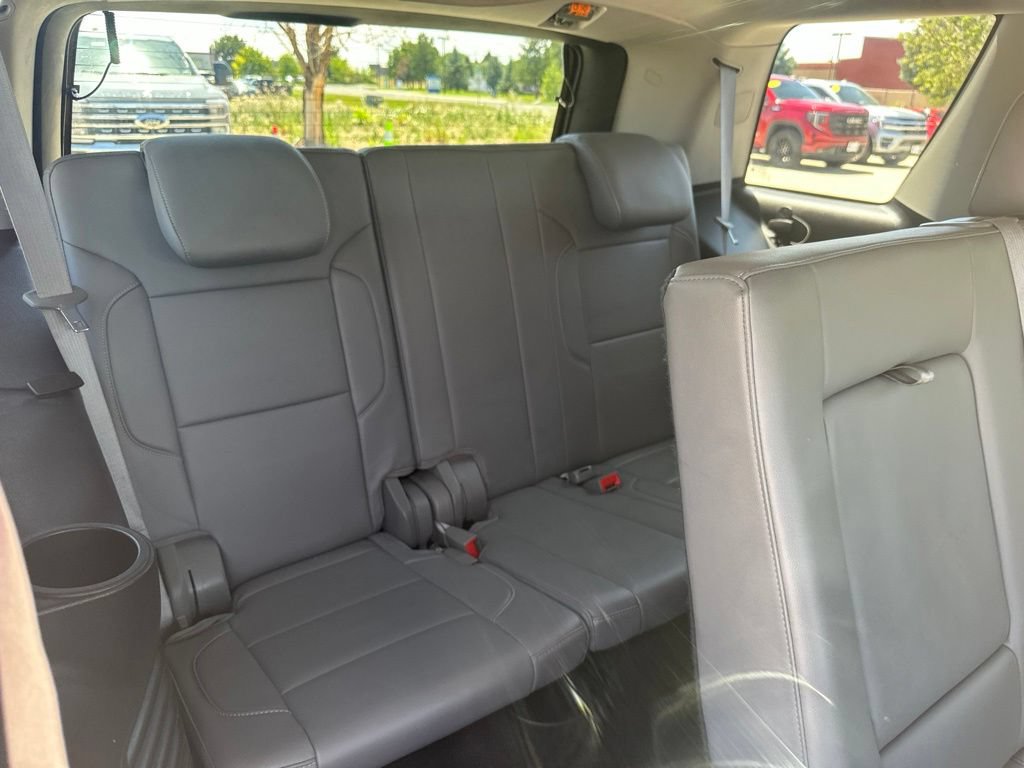 Used 2015 Chevrolet Tahoe LT w/ Luxury Package AWD/4WD image 28