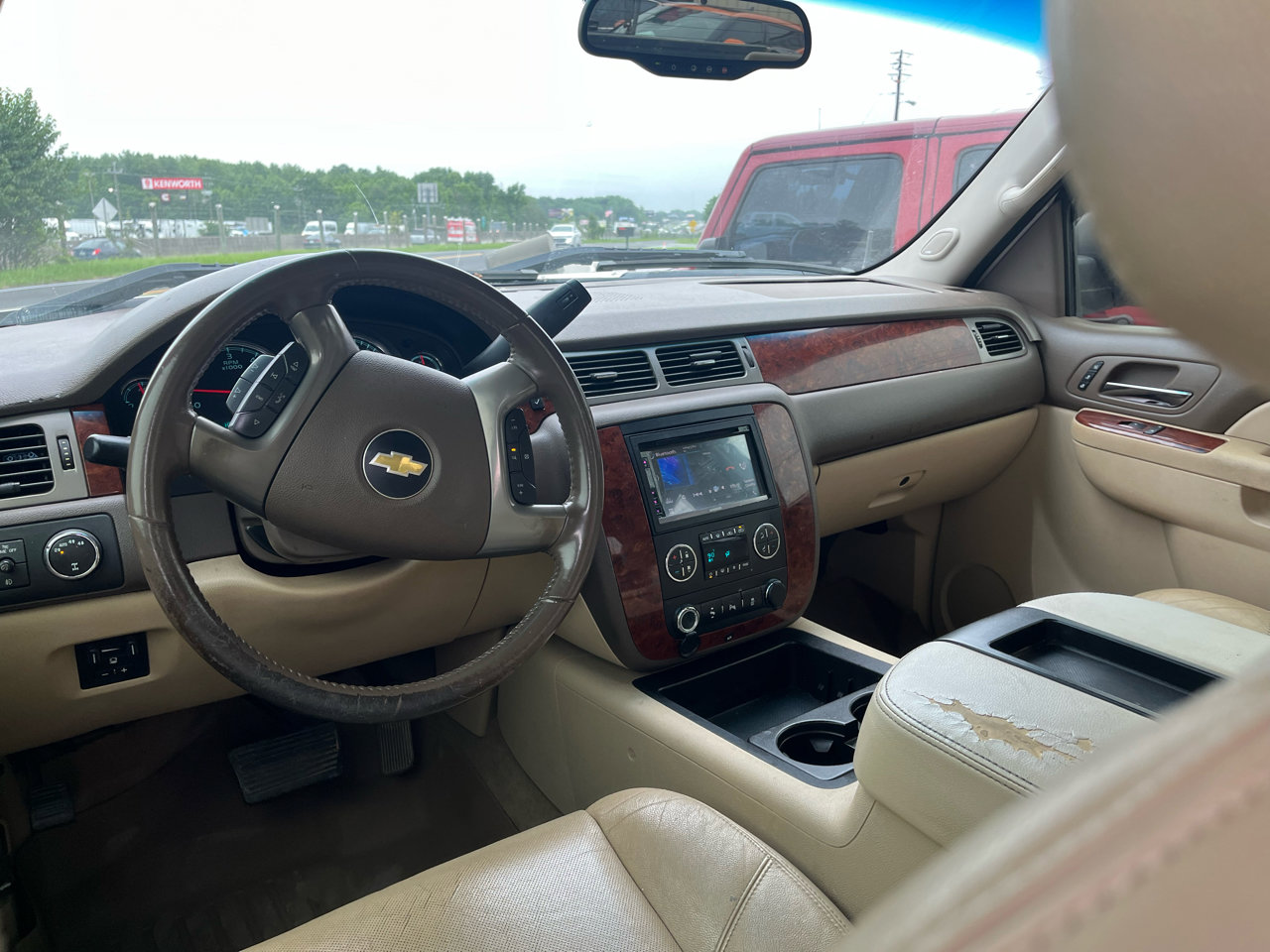 Used 2013 Chevrolet Silverado 1500 LTZ w/ LTZ White Diamond Edition image 13