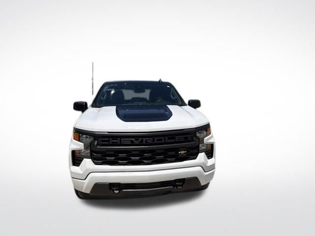 Used 2024 Chevrolet Silverado 1500 Custom RWD image 8