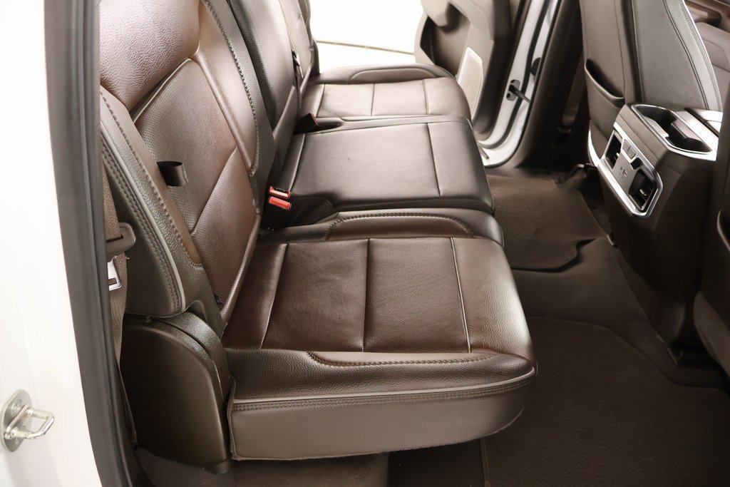 Used 2024 GMC Sierra 3500 Denali image 15