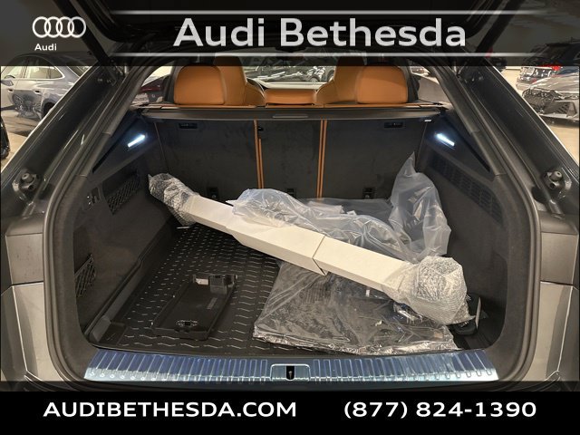 New 2026 Audi RS Q8 performance AWD/4WD image 10