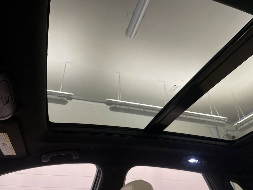 Used 2019 Cadillac XT5 Luxury FWD image 13