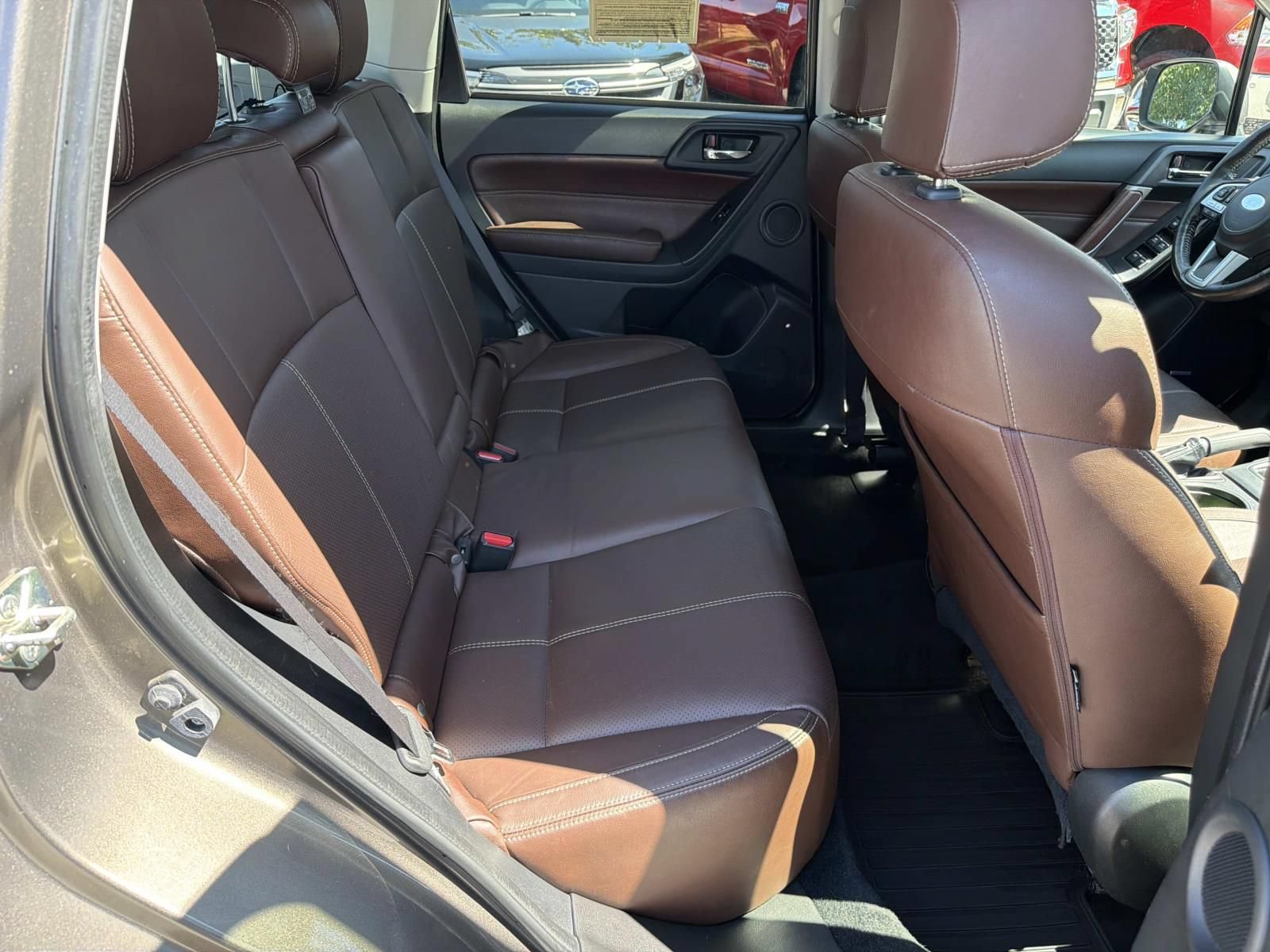 Used 2017 Subaru Forester 2.5i Touring AWD/4WD image 15
