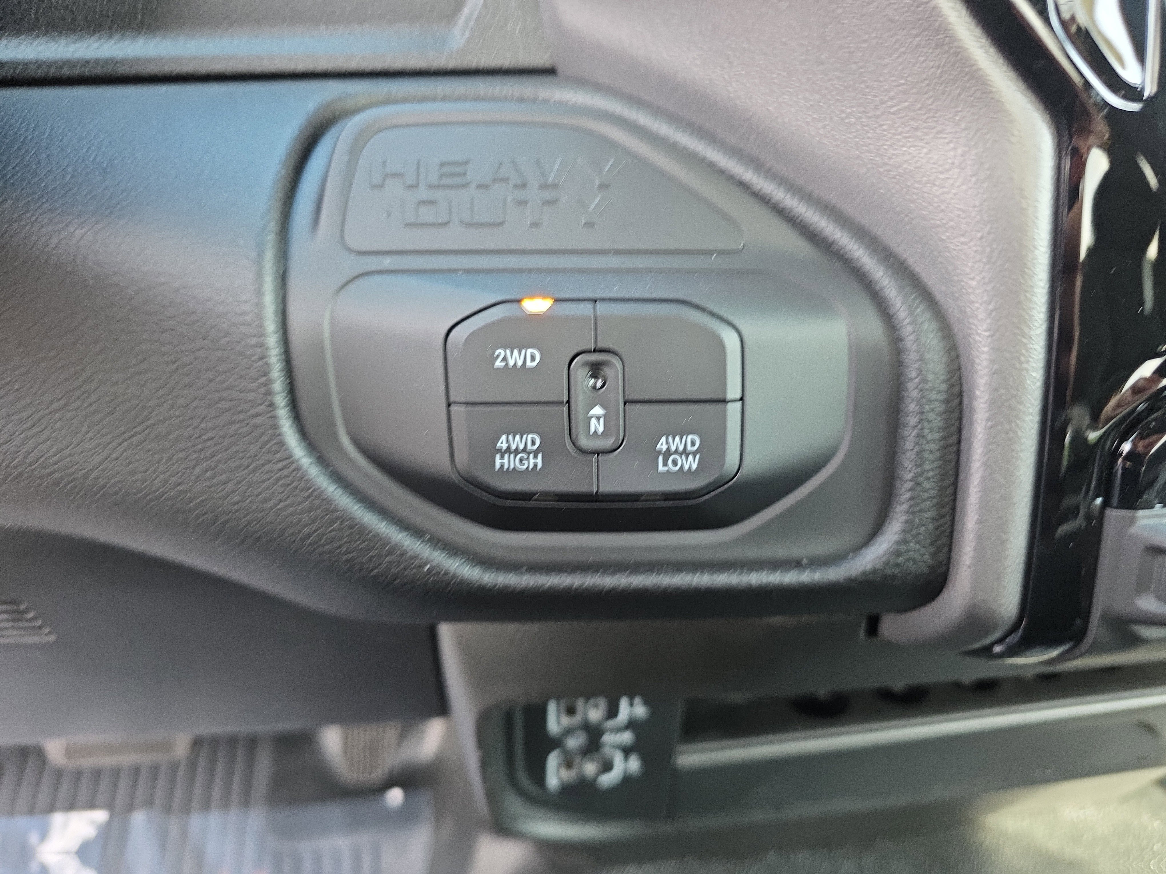 New 2026 RAM 5500 4x4 Regular Cab image 9