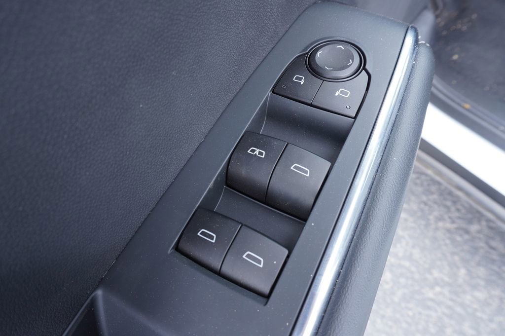 New 2025 GMC Acadia Elevation w/ Super Cruise Package image 15