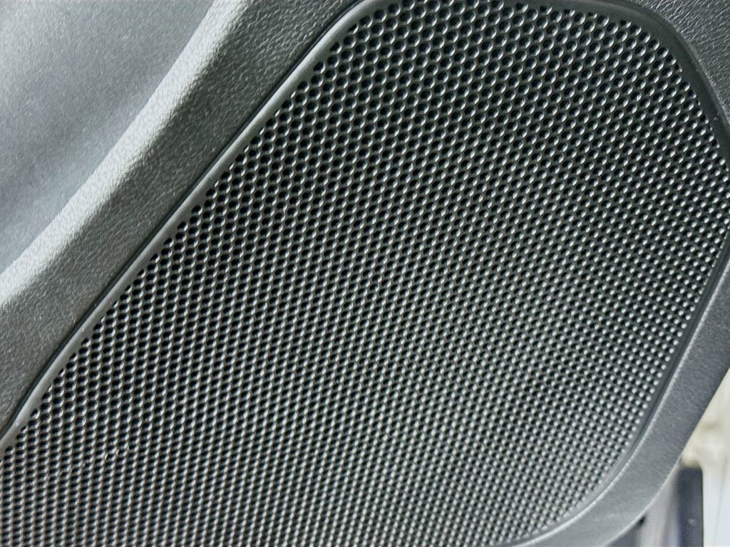 Used 2019 Jeep Cherokee Latitude Plus image 21