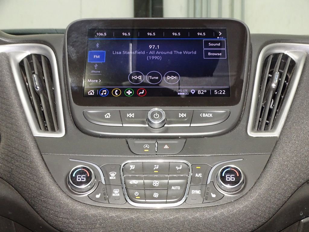 Used 2023 Chevrolet Malibu LT FWD image 30