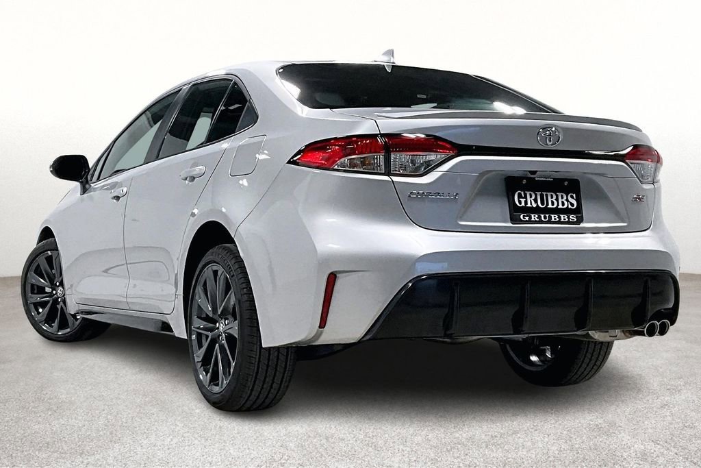 Used 2025 Toyota Corolla SE image 15