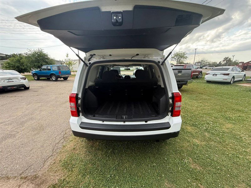 Used 2013 Jeep Patriot Sport w/ PWR Value Group FWD image 18