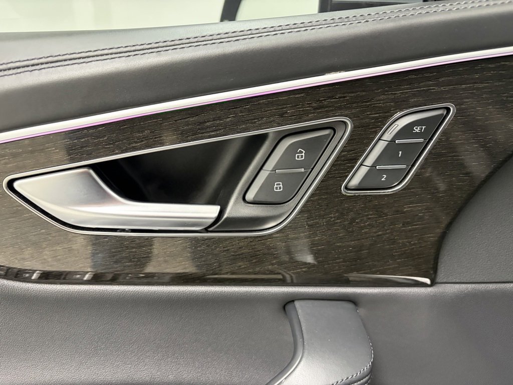 Used 2023 Audi Q7 3.0T Prestige w/ Prestige Package image 15