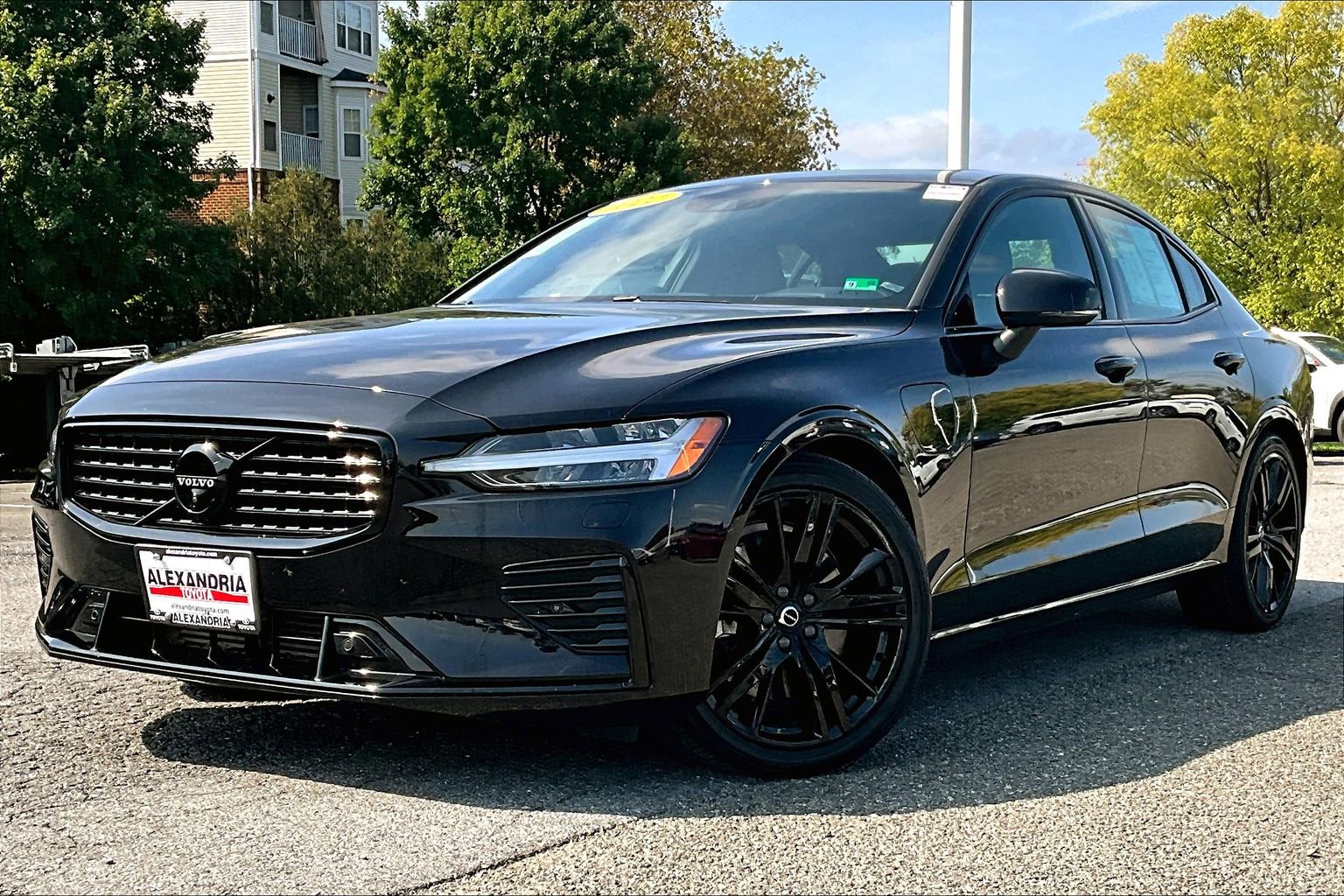 Used 2022 Volvo S60 T8 R-Design w/ Advanced Package