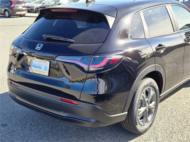 New 2026 Honda HR-V LX image 6
