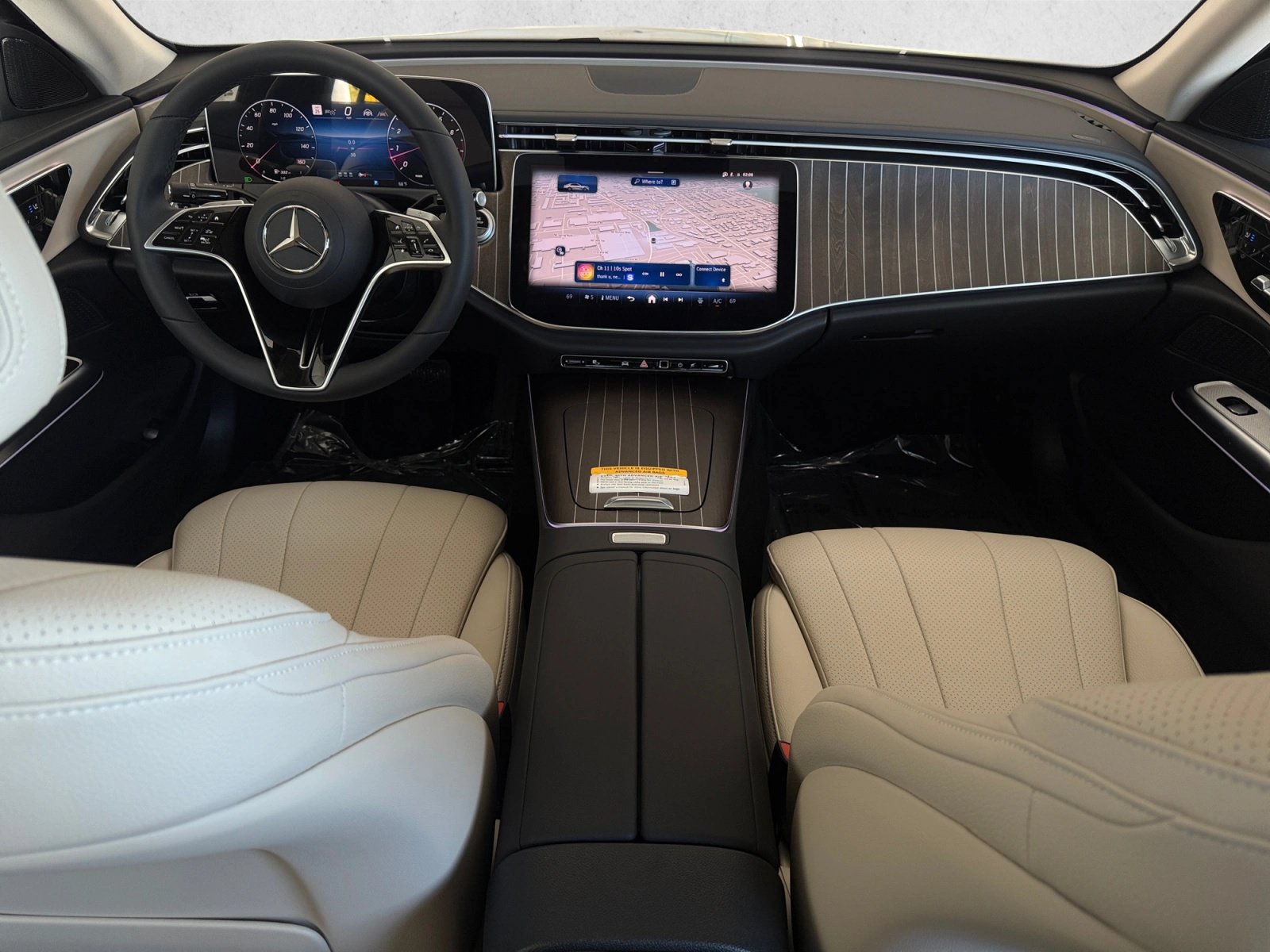 New 2026 Mercedes-Benz E 350 4MATIC Sedan image 16