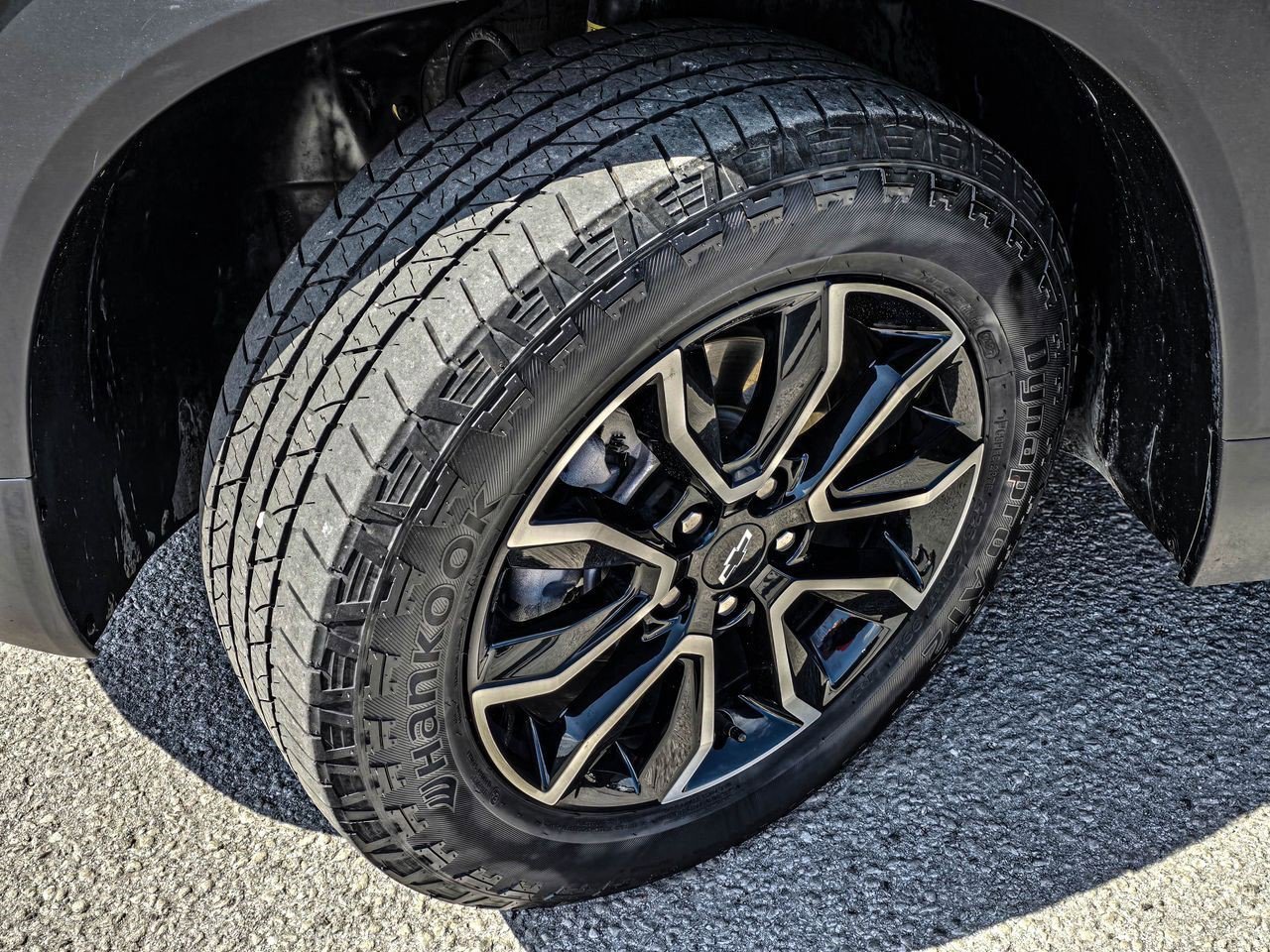 Certified 2025 Chevrolet TrailBlazer ACTIV w/ Driver Confidence Package AWD/4WD image 12