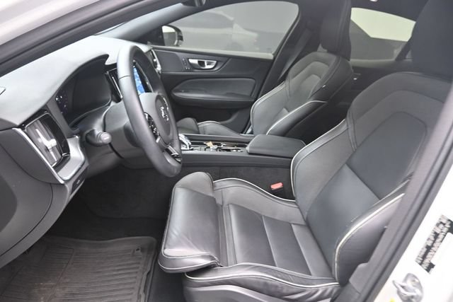 Certified 2024 Volvo S60 B5 Plus w/ Protection Package Premier AWD/4WD image 18