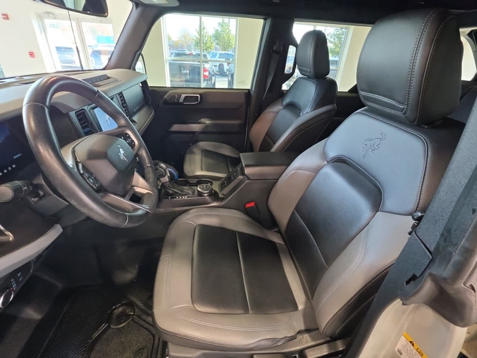 Used 2022 Ford Bronco Black Diamond w/ Sasquatch Package AWD/4WD image 16