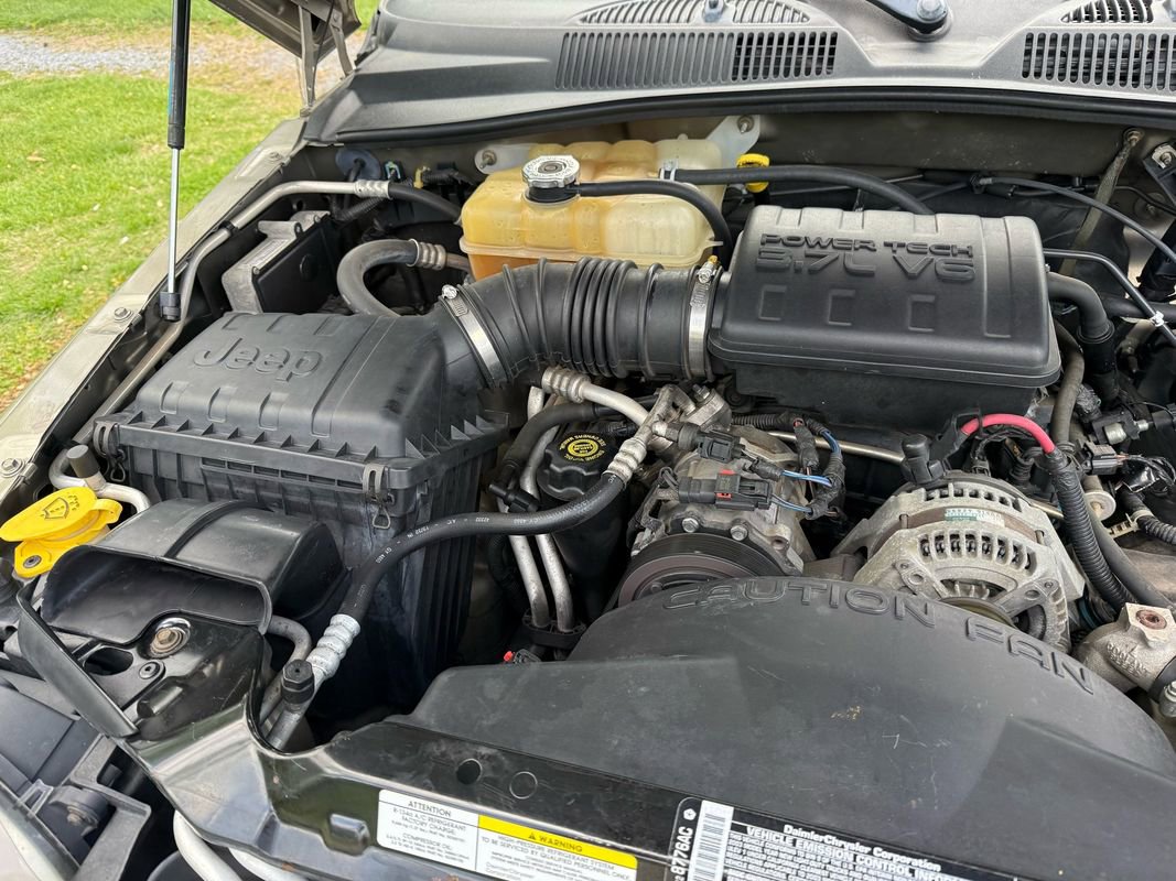 Used 2003 Jeep Liberty Renegade image 47