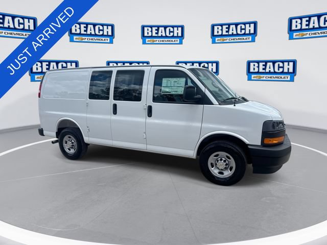 New 2026 Chevrolet Express 2500 w/ Driver Convenience Package RWD image 9