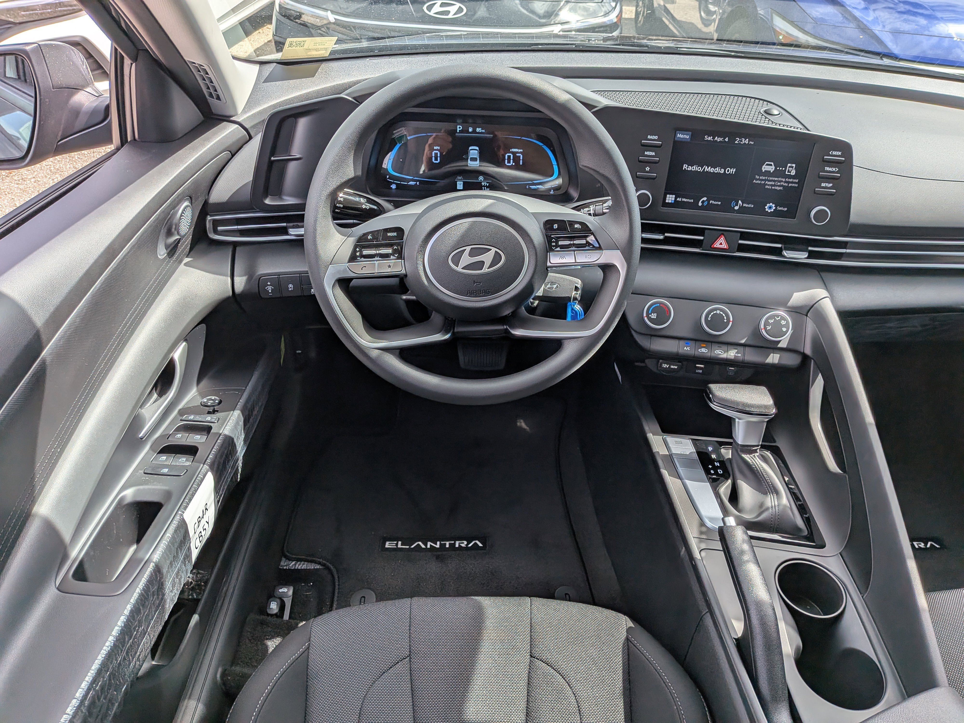 New 2026 Hyundai Elantra SE image 16