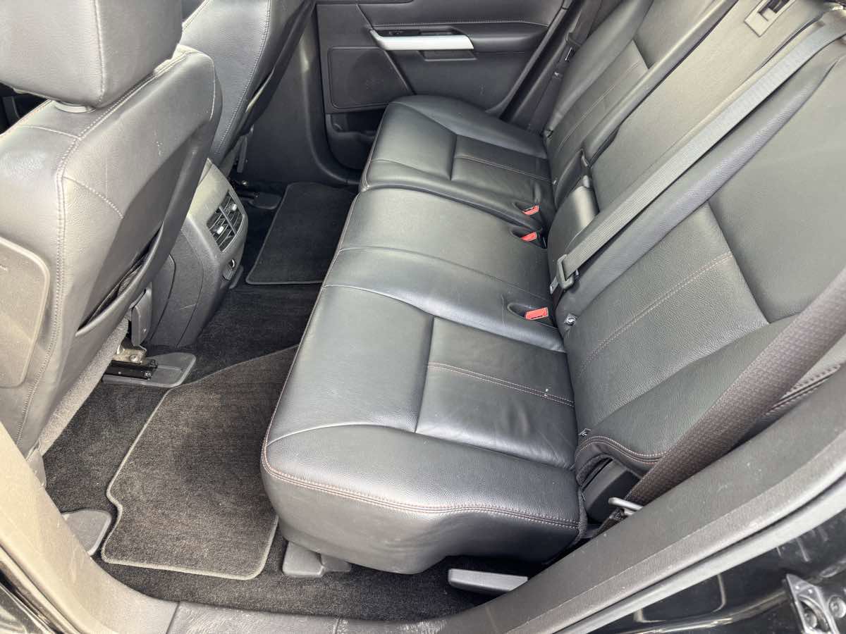 Used 2013 Ford Edge Limited FWD image 30