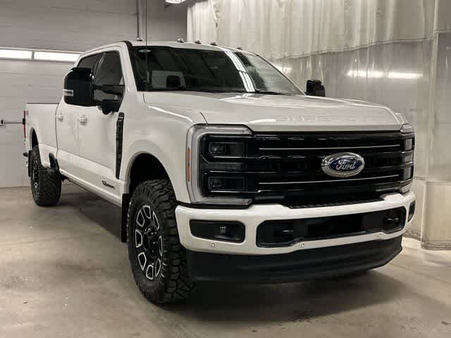 Used 2026 Ford F350 Platinum AWD/4WD image 32
